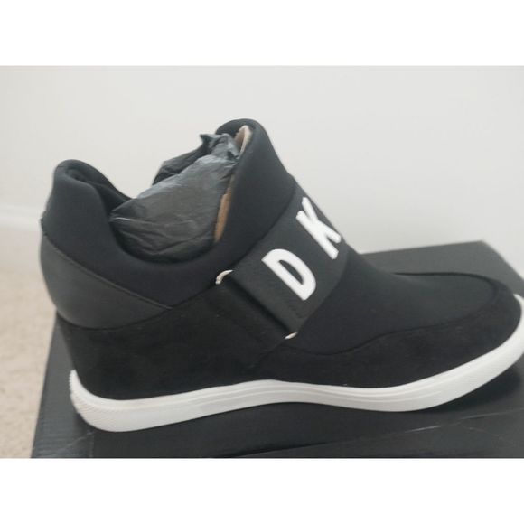 Dkny Shoes Dkny Cosmos Sneakers True Single Left Shoe Amputee Shoe